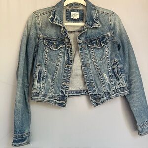 Vintage Forever 21 Light Wash Jean Jacket